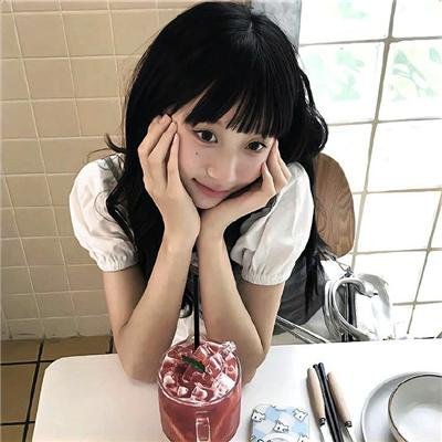 想吃掉我的非人少女